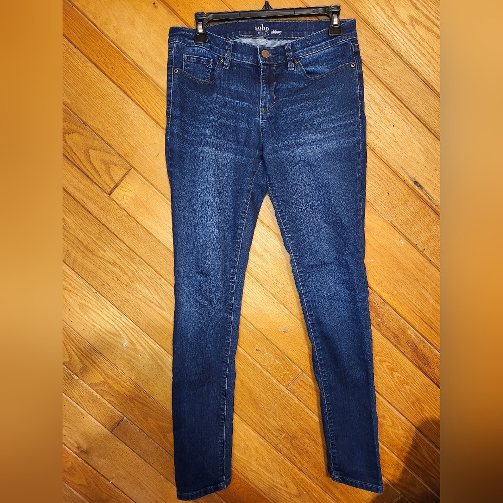 Soho fans size 6 average medium wash denim skinny jeans